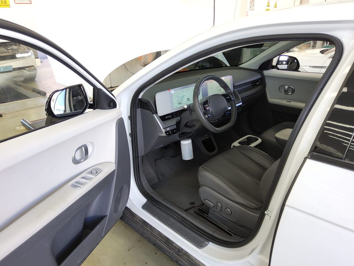 HYUNDAI IONIQ 5 EV AWD LONG RANGE EXCLUSIVE 2022 - zdjęcie 10