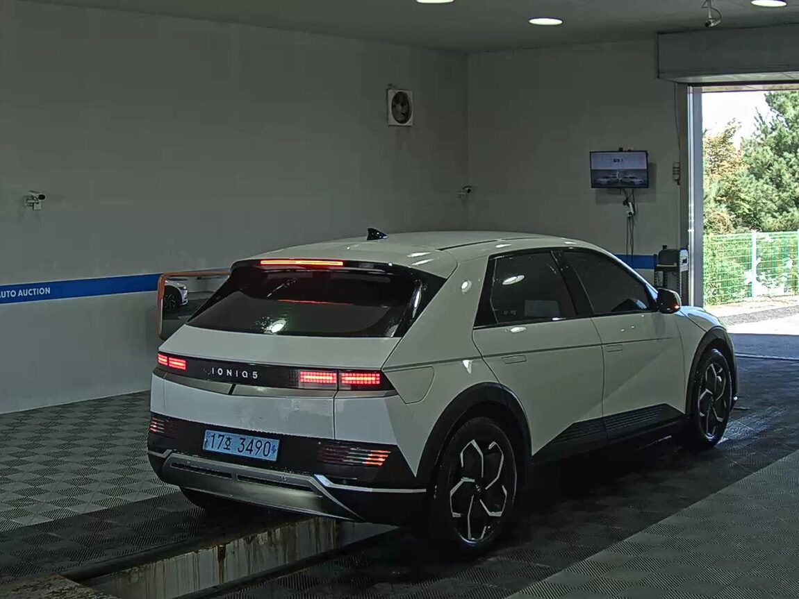 HYUNDAI IONIQ 5 EV 2WD LONG RANGE EXCLUSIVE 2024 - zdjęcie 5