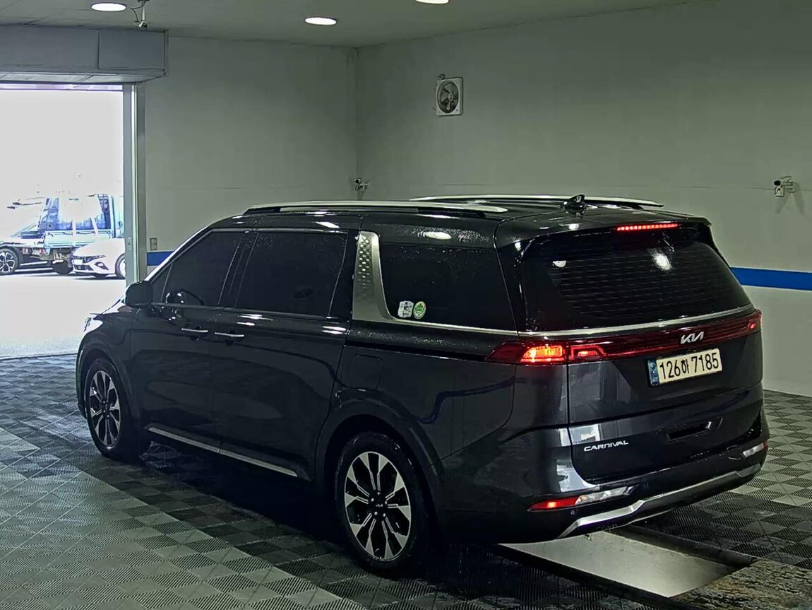 KIA NEW CARNIVAL (KA4) 7-SEATER GASOLINE NOBLESSE 2022 - zdjęcie 6