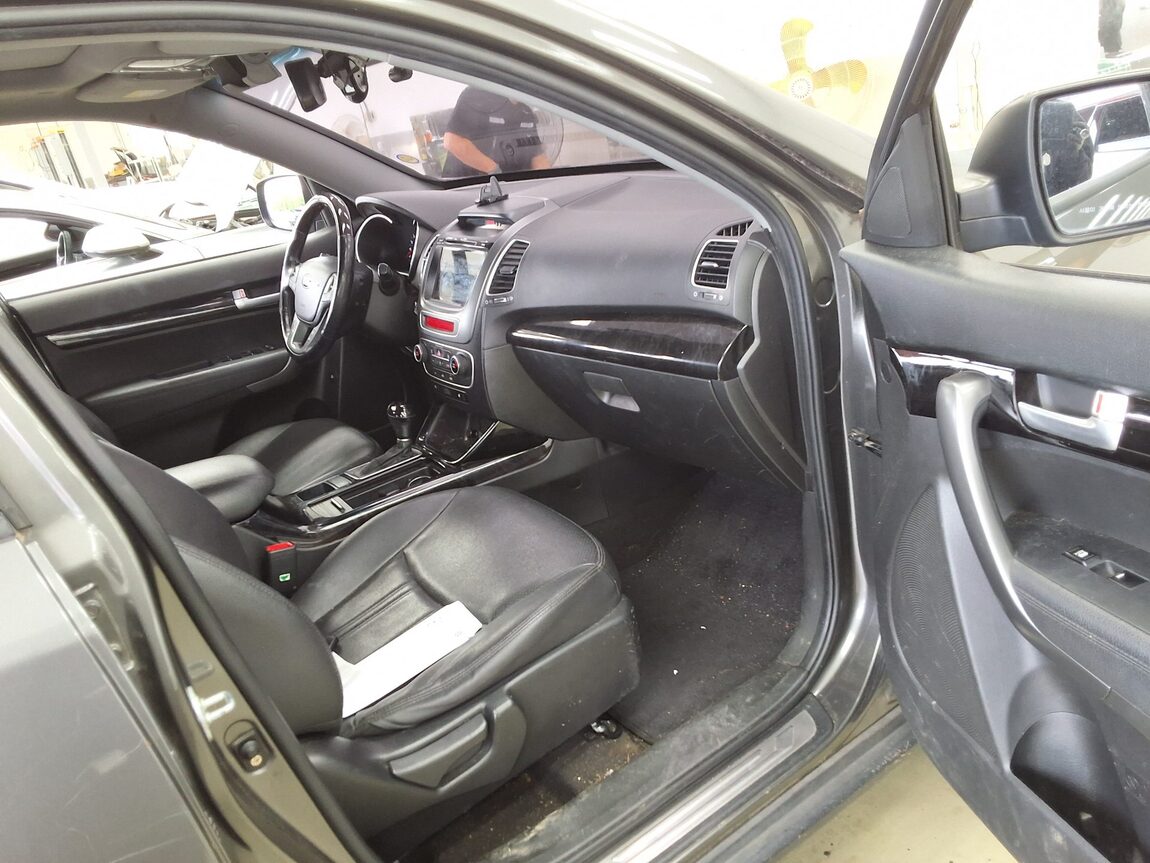 KIA NEW SORENTO R R2.0 2WD TRENDY 2014 - zdjęcie 14