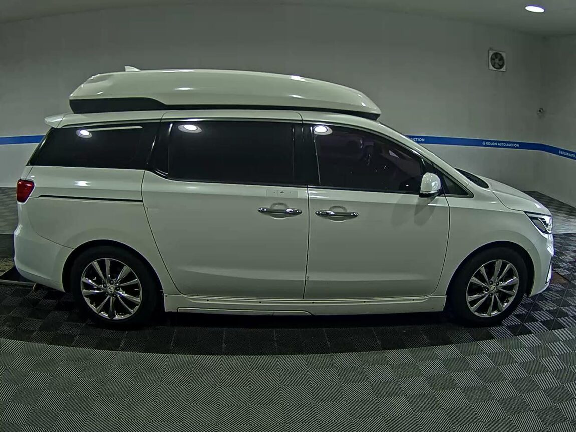 KIA THE NEW CARNIVAL HI-LIMOUSINE 7-SEATER DIESEL PRESIDENT 2019 - zdjęcie 4