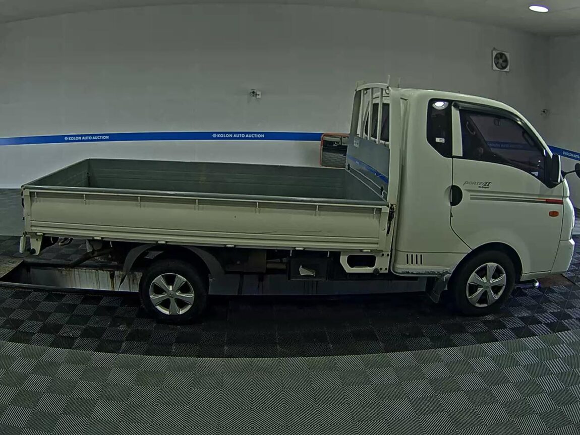 HYUNDAI PORTER II CRDi SUPER CAB EXTRA LONG WHEELBASE HIGH SUPER 2015 - zdjęcie 4