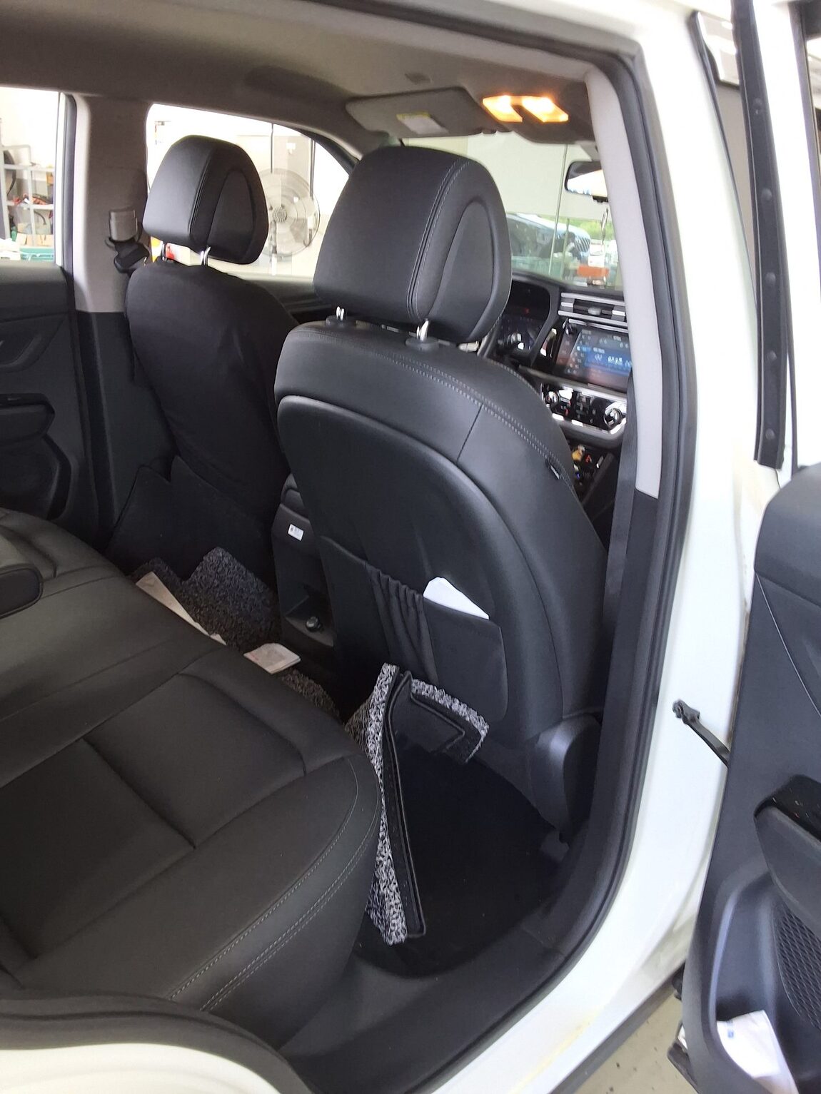 KG MOBILITY (SSANGYONG) ALL NEW KORANDO 1.6 DIESEL 2WD DELIGHT 2019 - zdjęcie 13