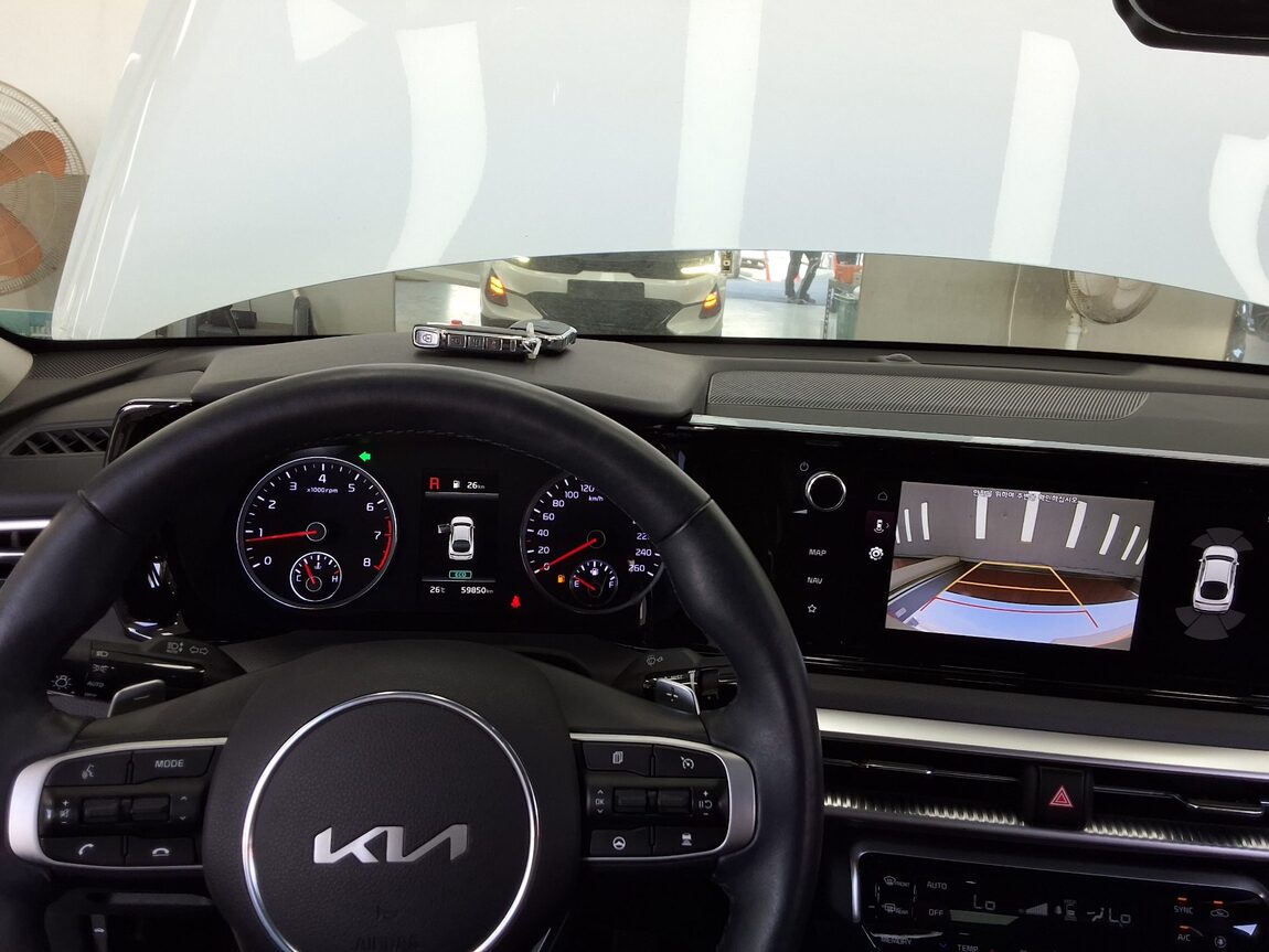 KIA NEW K5 (DL3) 1.6 GASOLINE TURBO PRESTIGE 2023 - zdjęcie 17