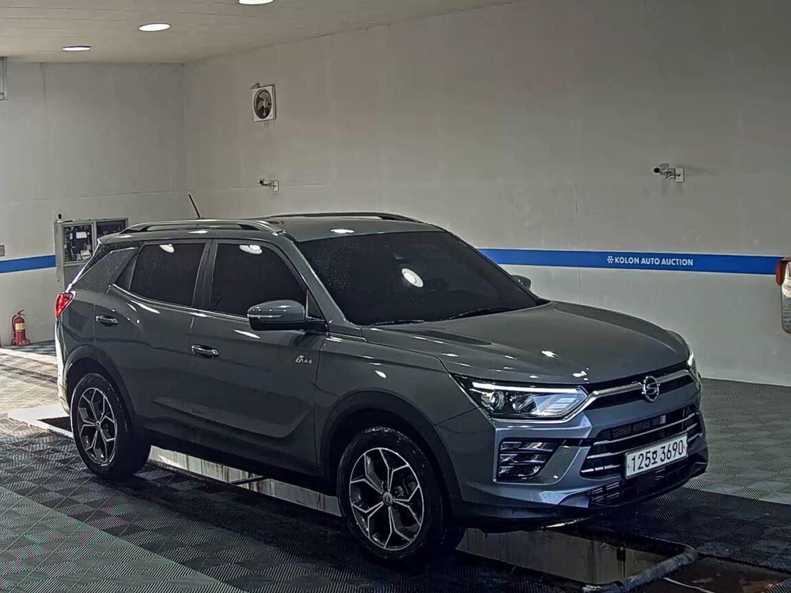 KG MOBILITY (SSANGYONG) ALL NEW KORANDO 1.5 GASOLINE 2WD C5 2023 - zdjęcie 3