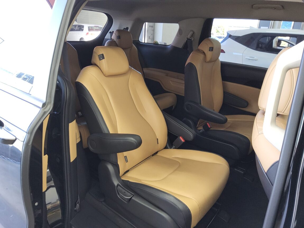 KIA NEW CARNIVAL (KA4) 9-SEATER DIESEL PRESTIGE 2023 - zdjęcie 13