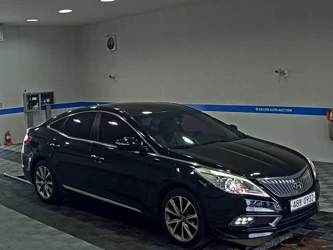HYUNDAI GRANDEUR HG HG 300 PREMIUM COLLECTION 2017 - zdjęcie 3