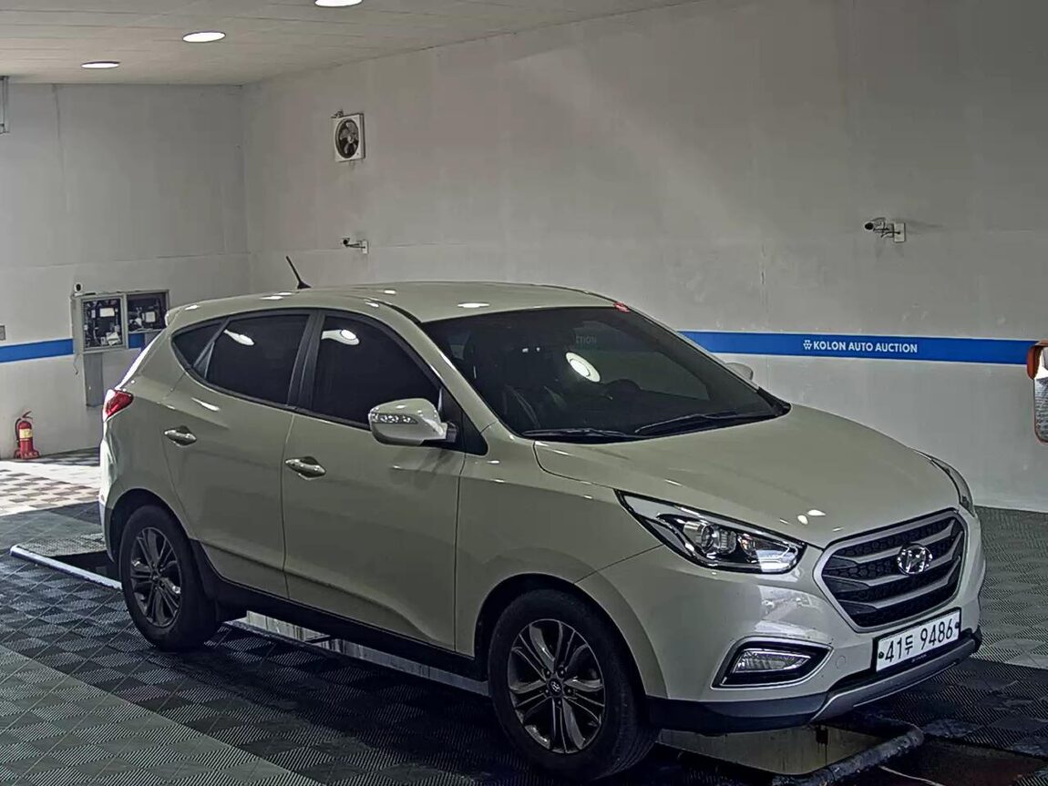 HYUNDAI NEW TUCSON ix DIESEL R2.0 2WD SMART SPECIAL 2014 - zdjęcie 3
