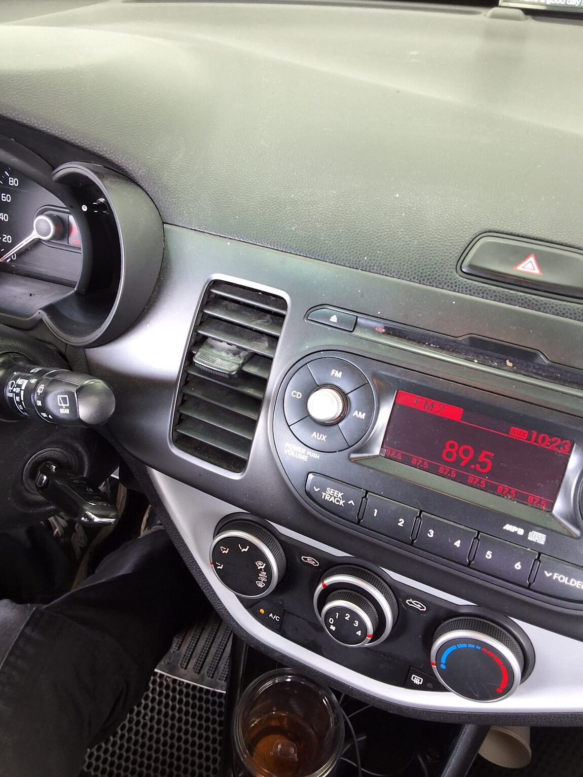 KIA ALL NEW MORNING GASOLINE DELUXE TRENDY 2014 - zdjęcie 17