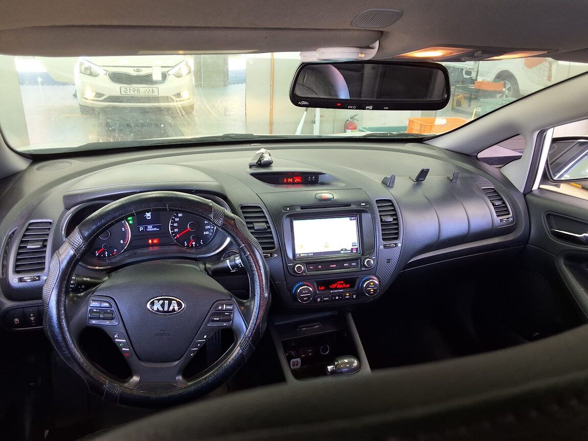 KIA K3 1.6 DIESEL NOBLESSE 2015 - zdjęcie 11