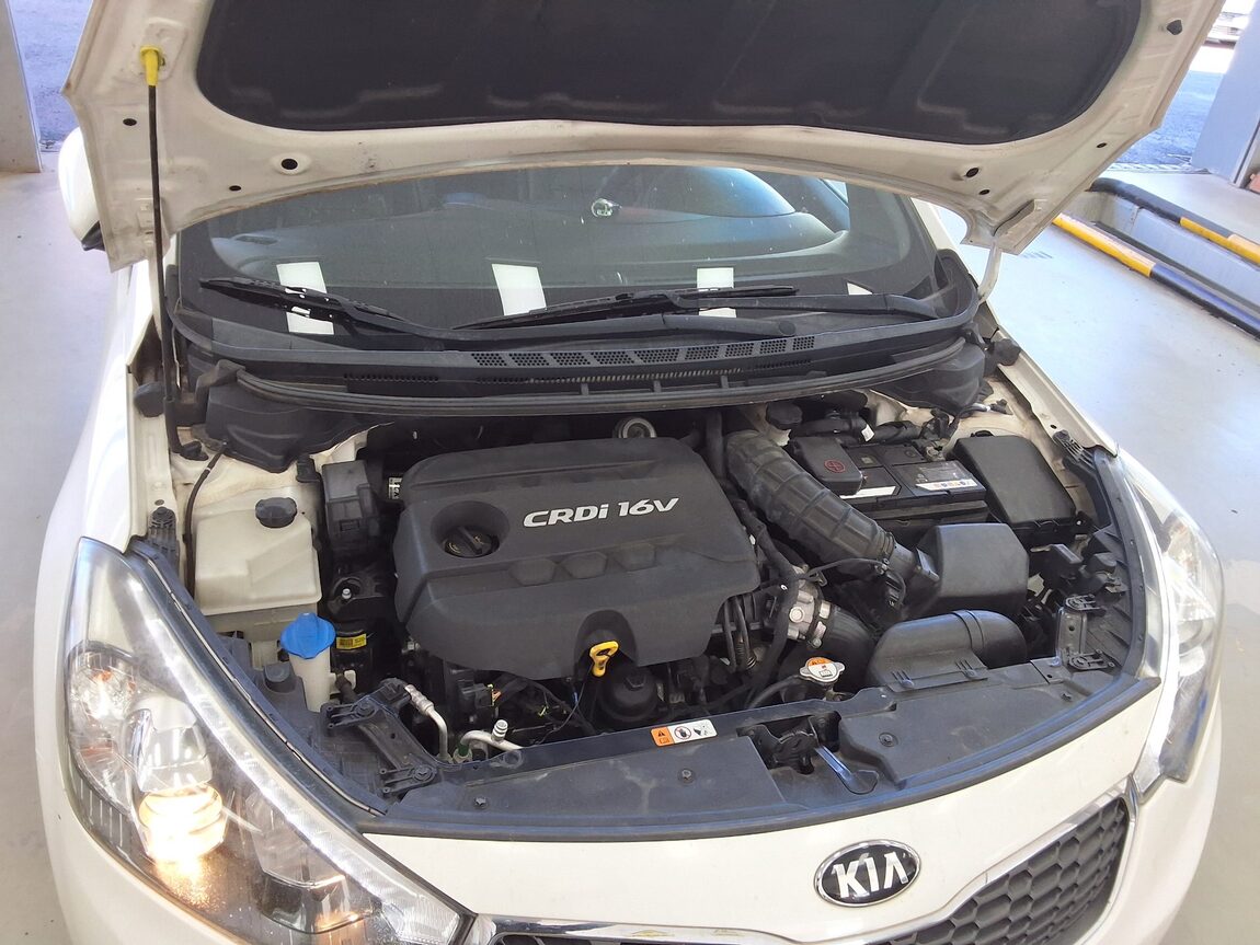 KIA K3 1.6 DIESEL NOBLESSE 2015 - zdjęcie 19