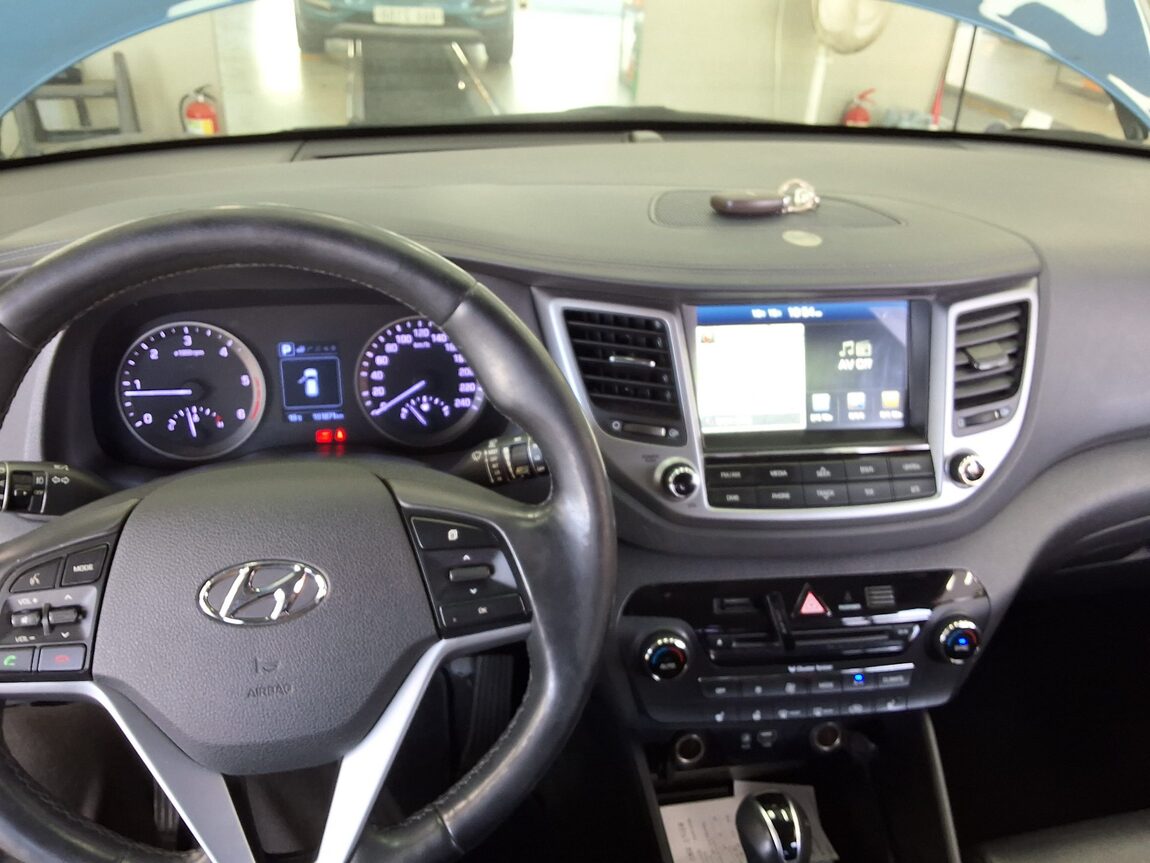 HYUNDAI ALL NEW TUCSON DIESEL R2.0 2WD MODERN 2016 - zdjęcie 17