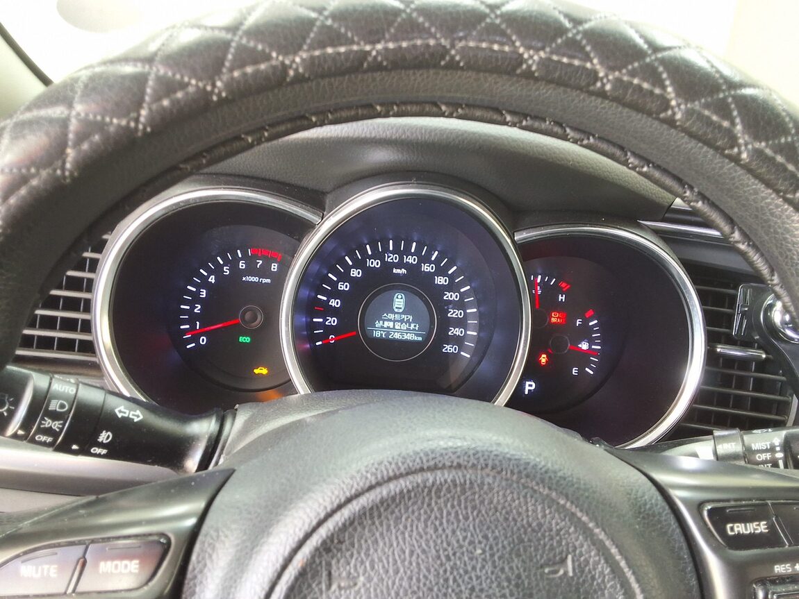 KIA THE NEW K5 LPI RENTAL CAR LUXURY 2014 - zdjęcie 10