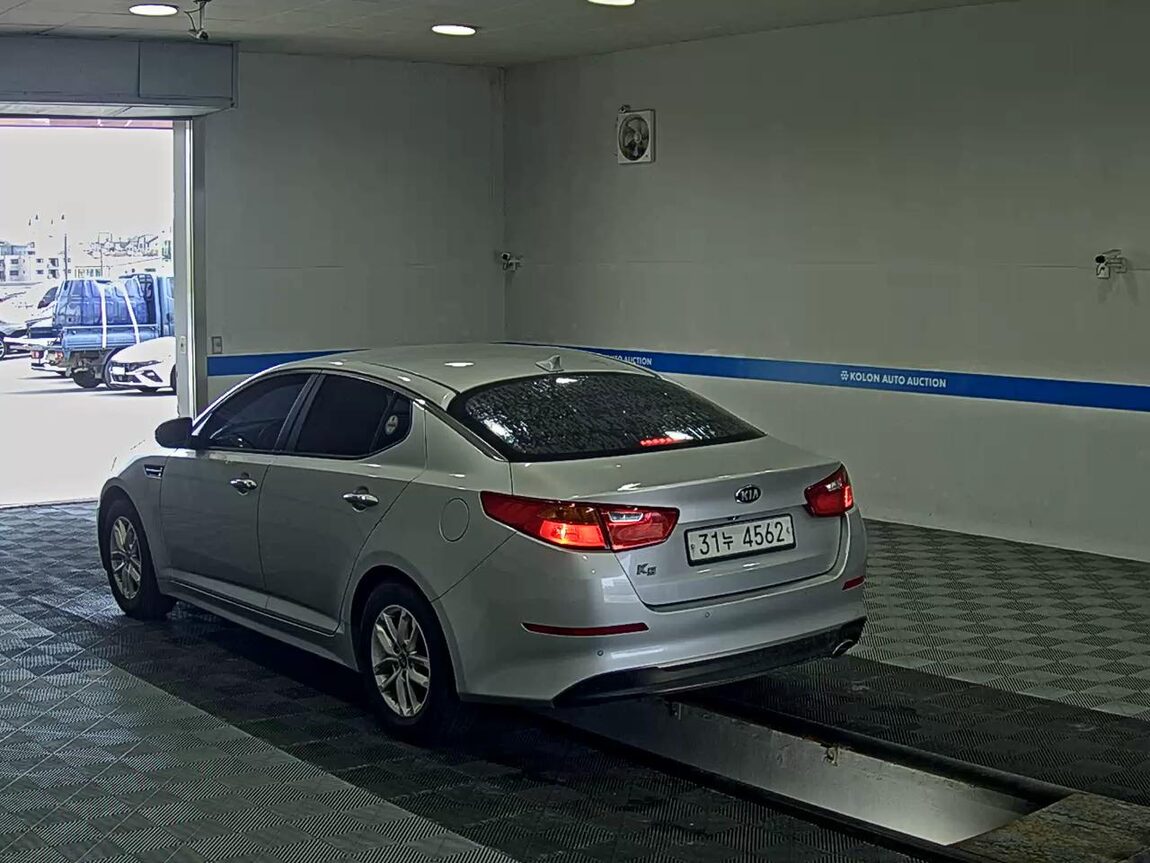 KIA THE NEW K5 LPI RENTAL CAR LUXURY 2014 - zdjęcie 6