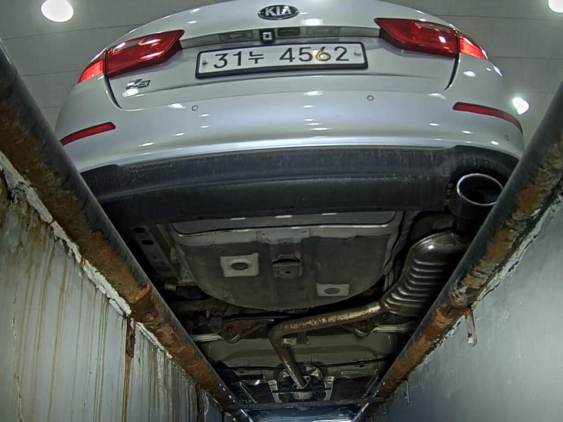 KIA THE NEW K5 LPI RENTAL CAR LUXURY 2014 - zdjęcie 8