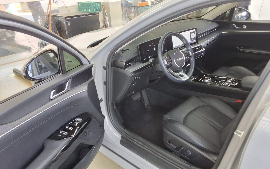 KIA THE NEW K5 HYBRID (DL3) 2.0 HEV NOBLESSE 2024 - zdjęcie 10