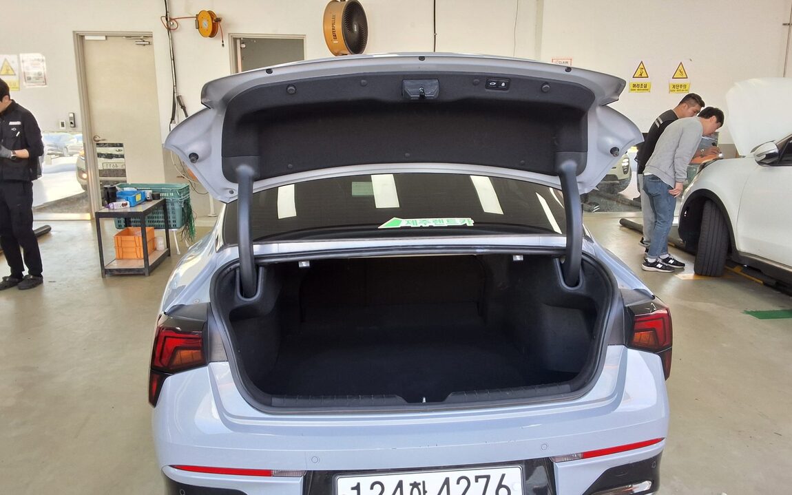 KIA THE NEW K5 HYBRID (DL3) 2.0 HEV NOBLESSE 2024 - zdjęcie 15
