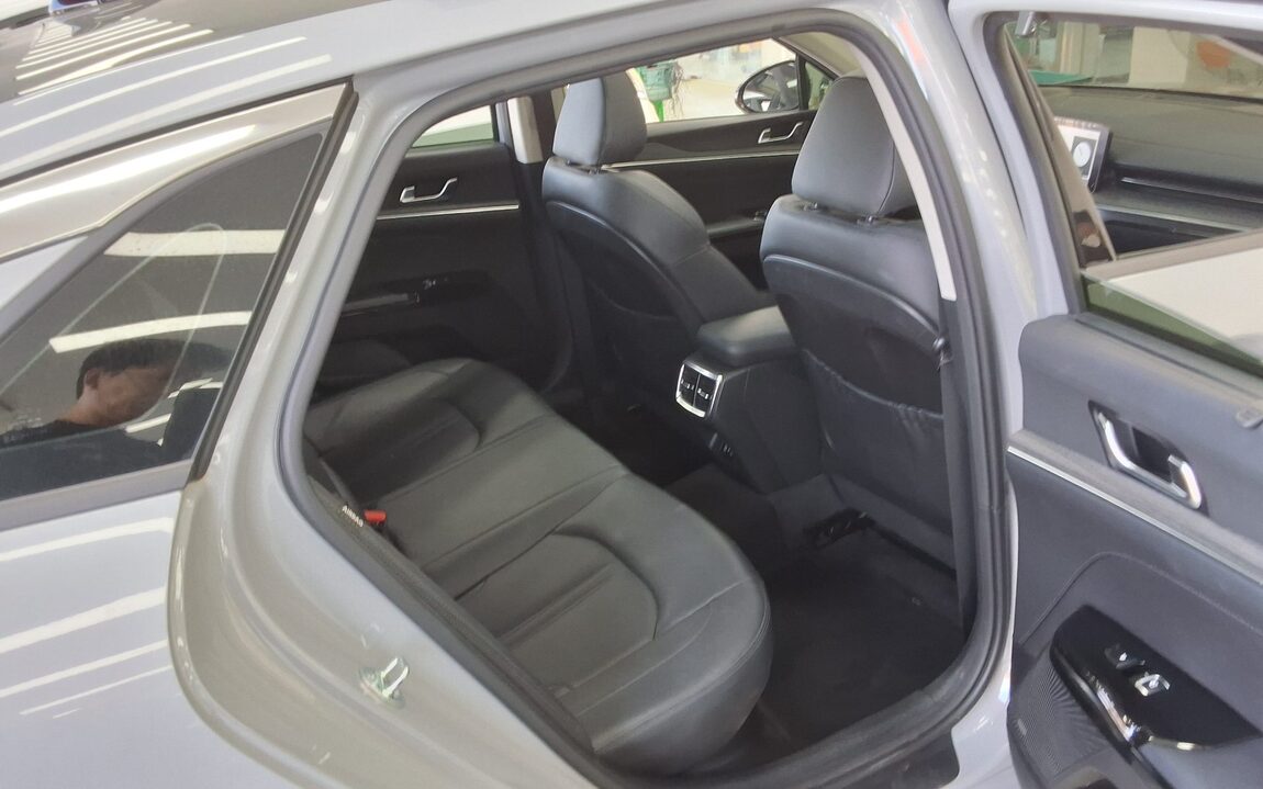 KIA THE NEW K5 HYBRID (DL3) 2.0 HEV NOBLESSE 2024 - zdjęcie 13
