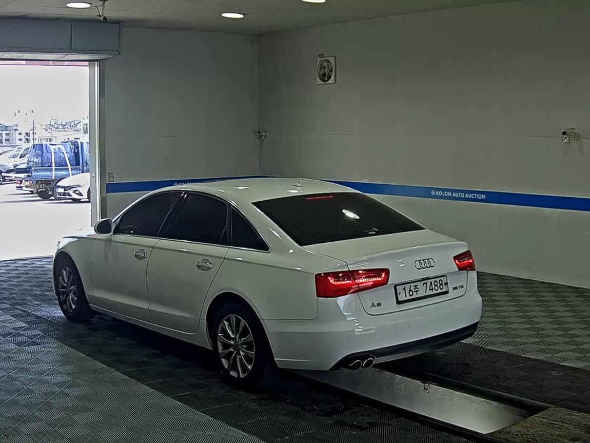 AUDI A6 (4TH GEN) 35 TDI 2015 - zdjęcie 6