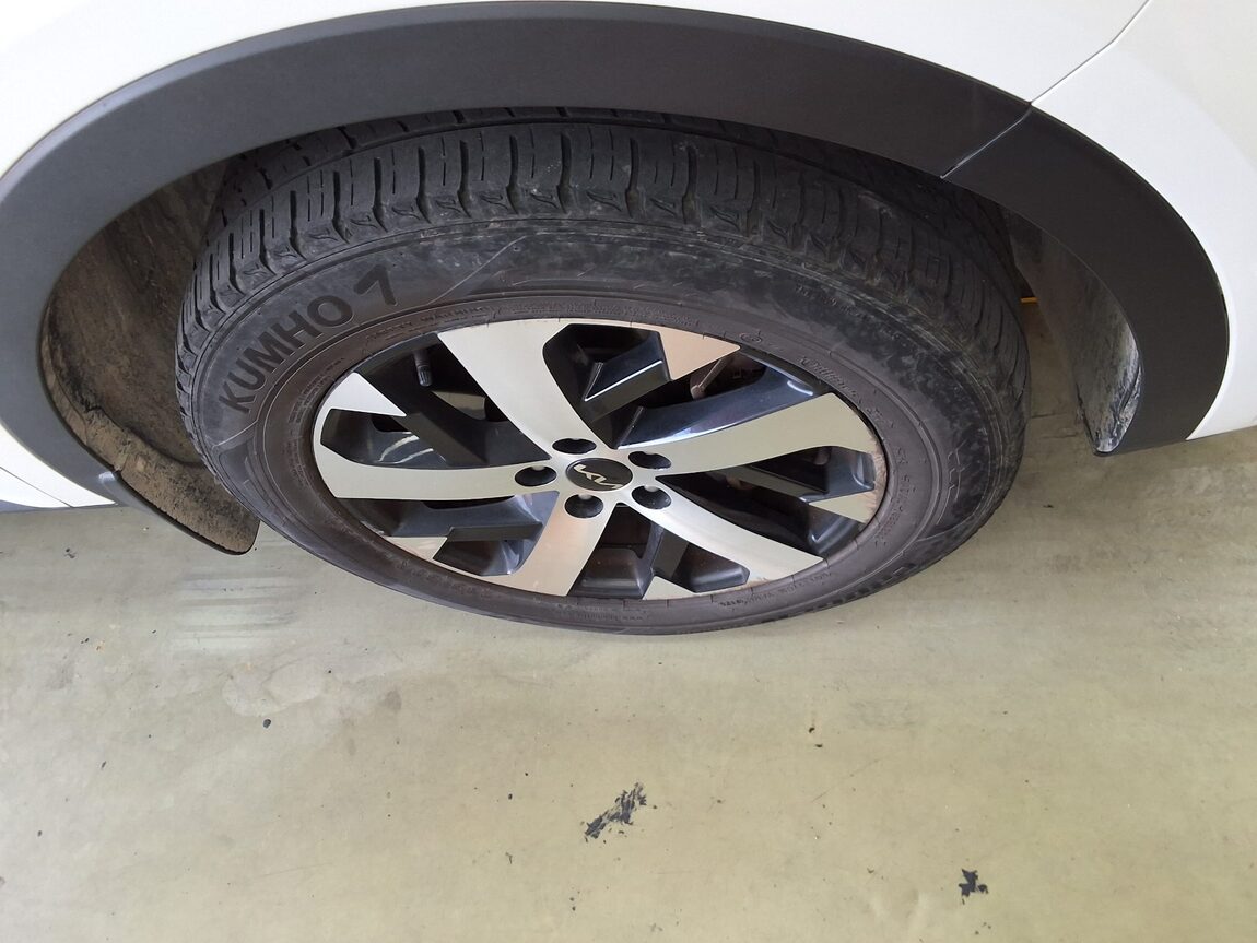 KIA NEW SORENTO (MQ4) 2.5 GASOLINE 2WD PRESTIGE 2022 - zdjęcie 24