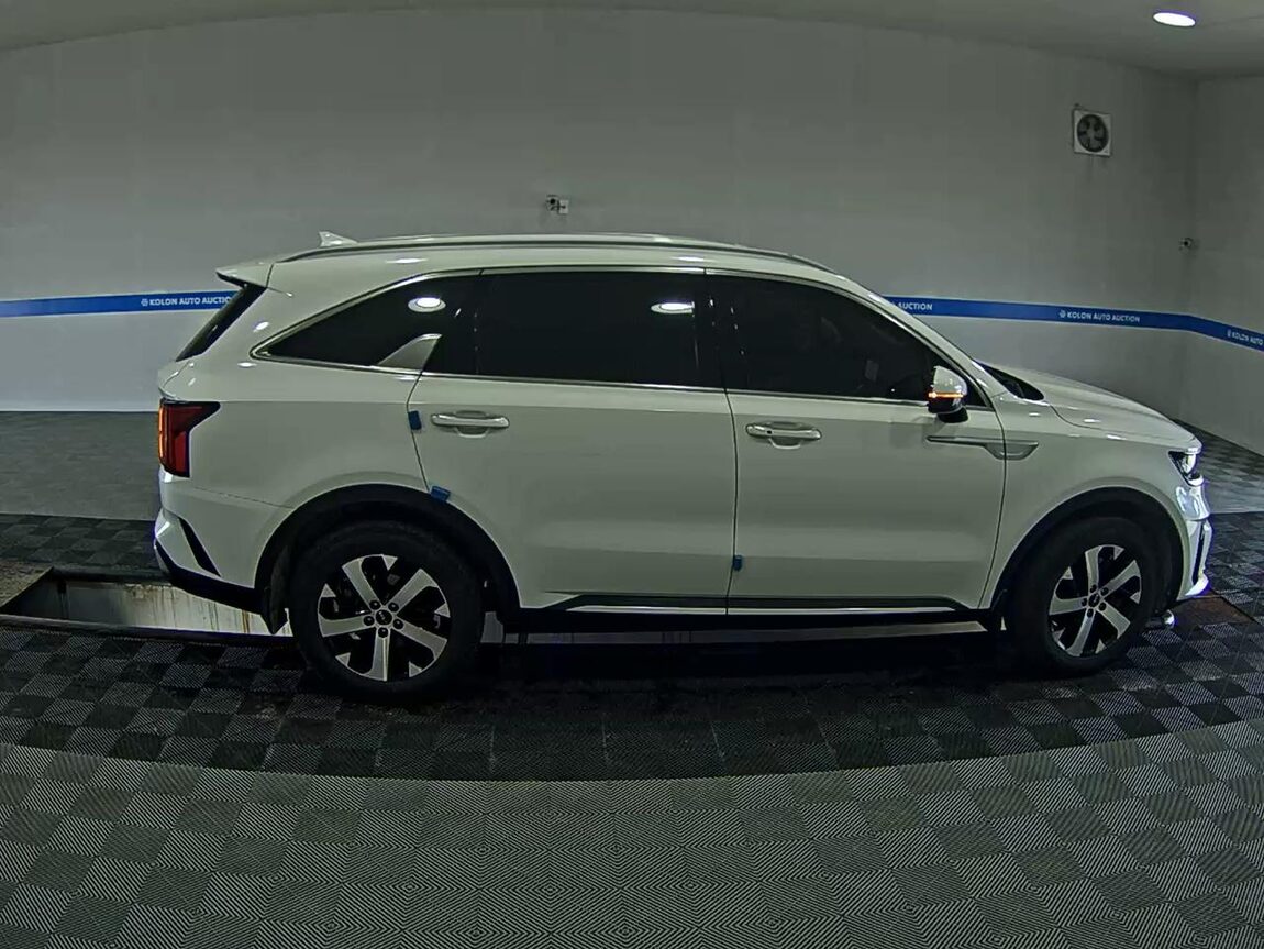 KIA NEW SORENTO (MQ4) 2.5 GASOLINE 2WD PRESTIGE 2022 - zdjęcie 4