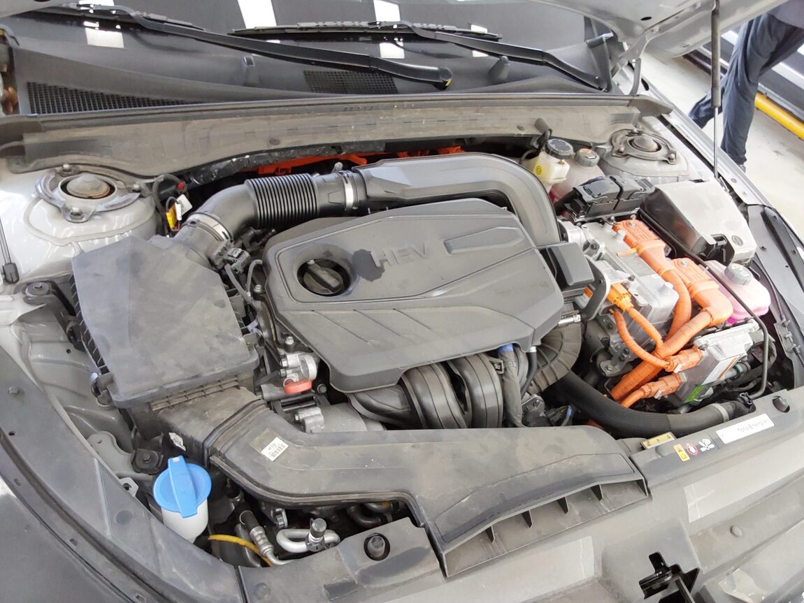 KIA THE NEW K5 HYBRID (DL3) 2.0 HEV NOBLESSE 2024 - zdjęcie 19