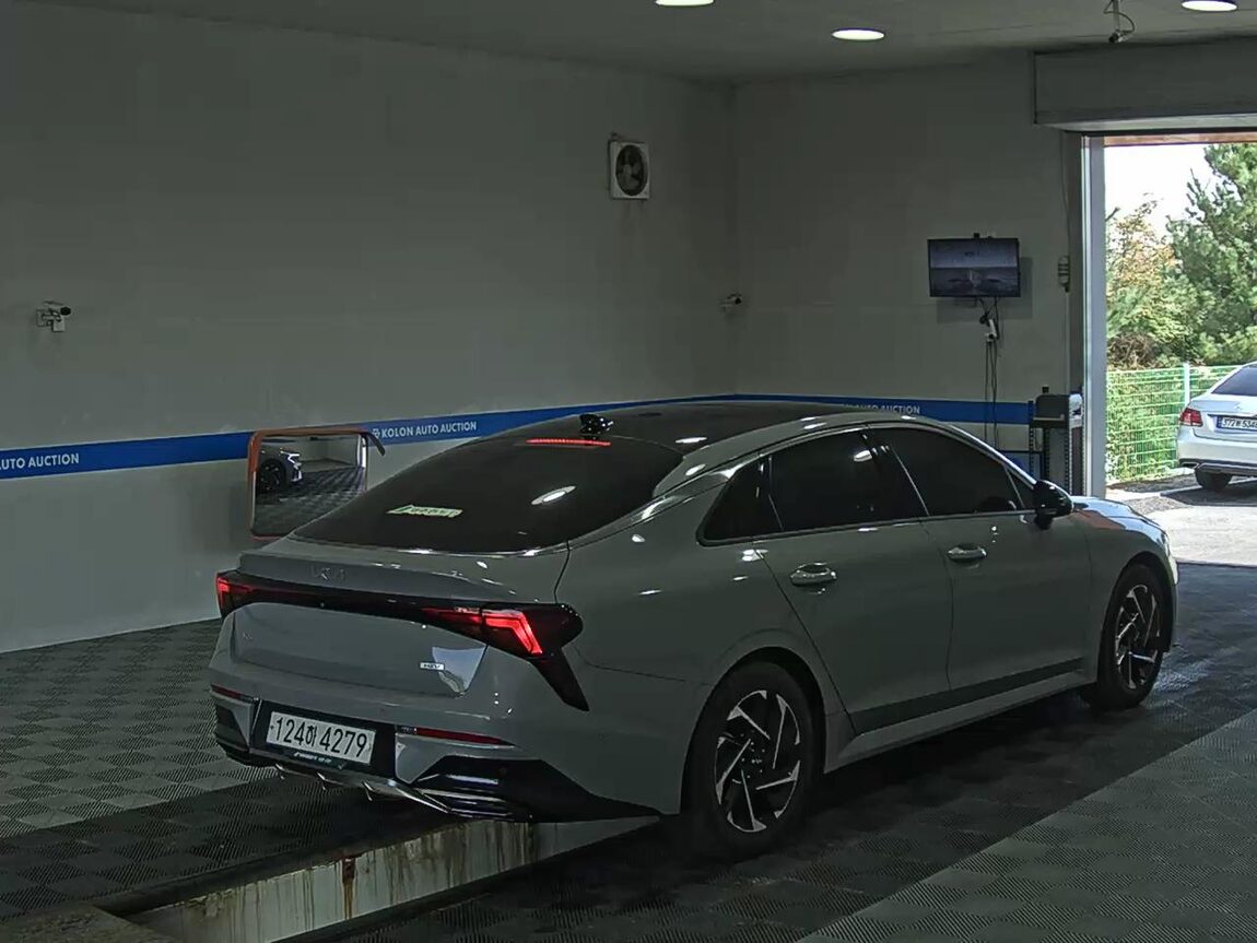 KIA THE NEW K5 HYBRID (DL3) 2.0 HEV NOBLESSE 2024 - zdjęcie 5