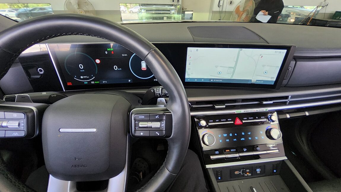 HYUNDAI THE ALL NEW SANTA FE HYBRID 1.6 HEV AWD PRESTIGE 2025 - zdjęcie 18