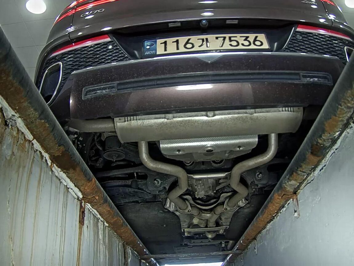 GENESIS GV70 2.5T AWD BASE MODEL 2021 - zdjęcie 8
