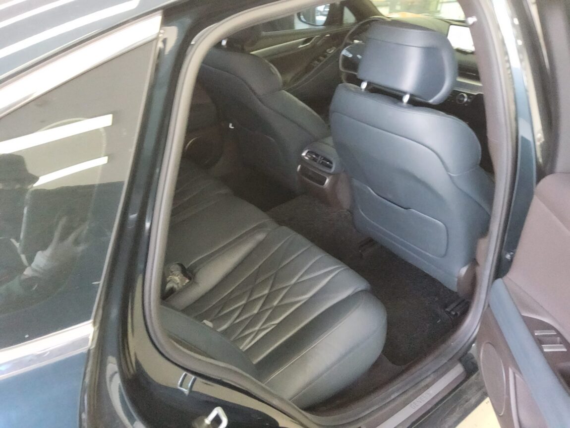 GENESIS THE ALL NEW G80 GASOLINE 2.5 2WD BASE MODEL 2021 - zdjęcie 13