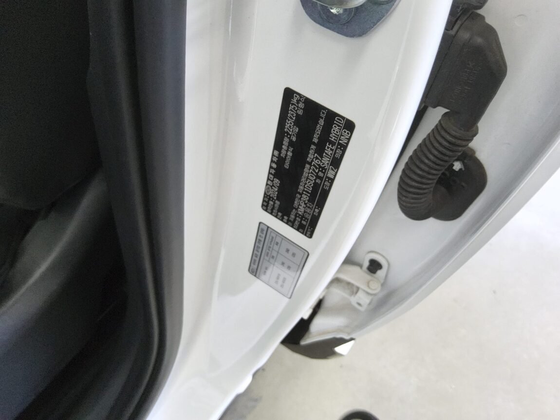 HYUNDAI THE ALL NEW SANTA FE HYBRID 1.6 HEV AWD PRESTIGE 2025 - zdjęcie 16