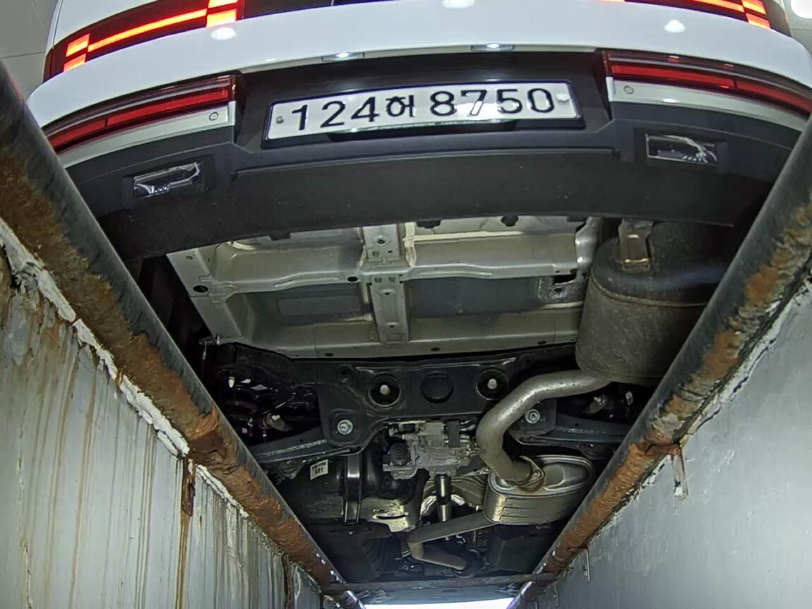 HYUNDAI THE ALL NEW SANTA FE HYBRID 1.6 HEV AWD PRESTIGE 2025 - zdjęcie 8