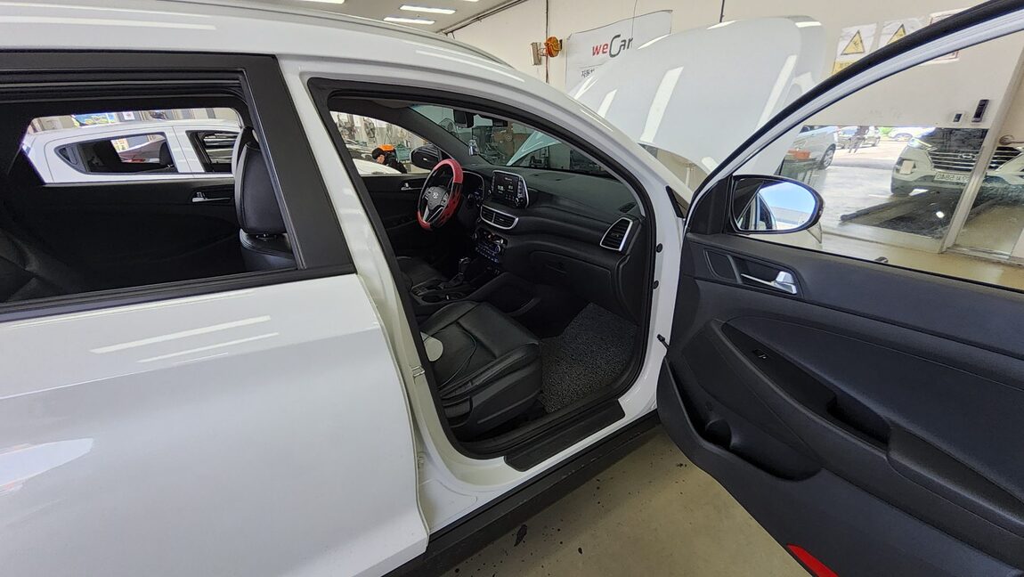 HYUNDAI NEW TUCSON 2.0 DIESEL 2WD MODERN 2020 - zdjęcie 14
