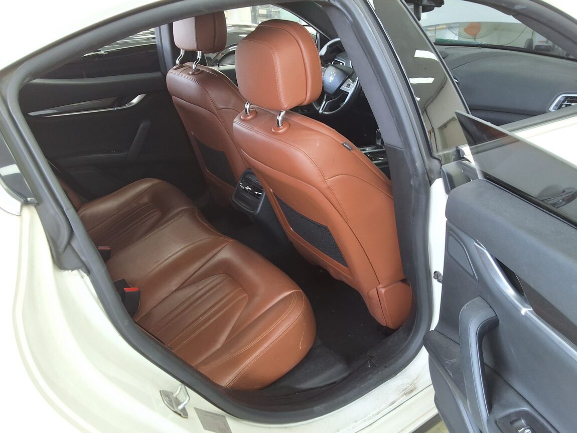 MASERATI GHIBLI (3RD GEN) 3.0 DIESEL 2015 - zdjęcie 13