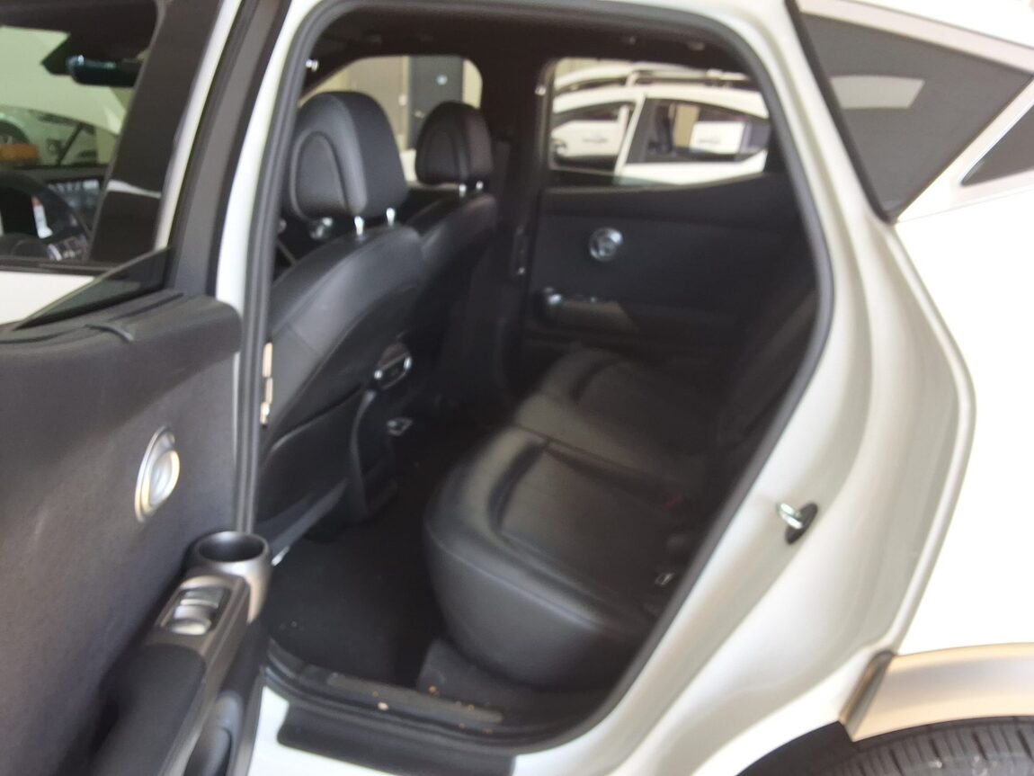 GENESIS GV60 EV AWD STANDARD 2022 - zdjęcie 13