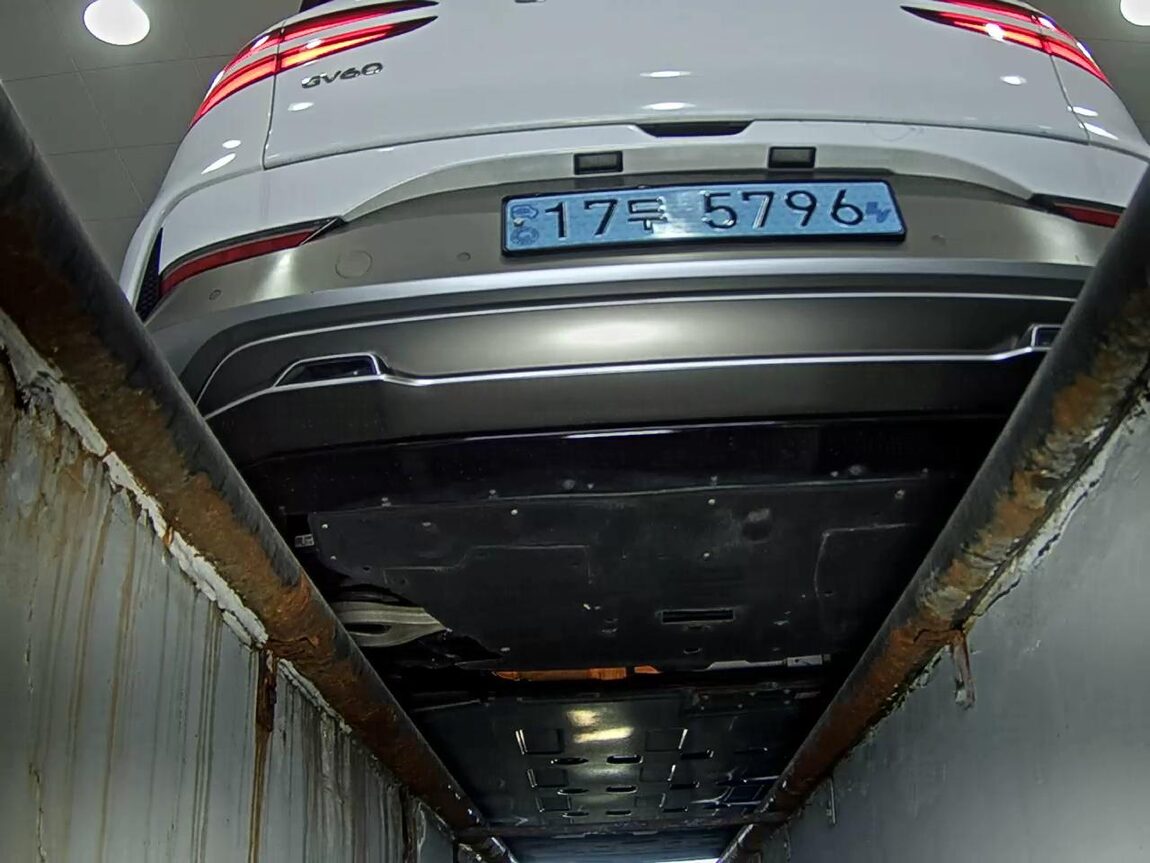 GENESIS GV60 EV AWD STANDARD 2022 - zdjęcie 8