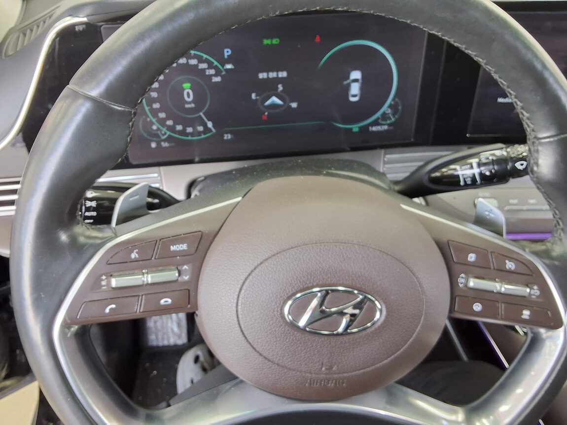 HYUNDAI THE NEW GRANDEUR IG HYBRID 2.4 HEV PREMIUM CHOICE 2021 - zdjęcie 17