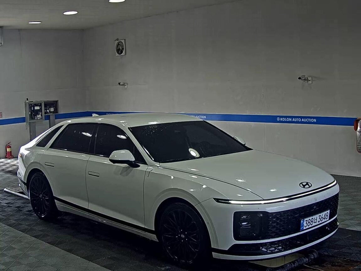 HYUNDAI THE ALL NEW GRANDEUR GASOLINE 3.5 2WD CALLIGRAPHY 2023 - zdjęcie 3