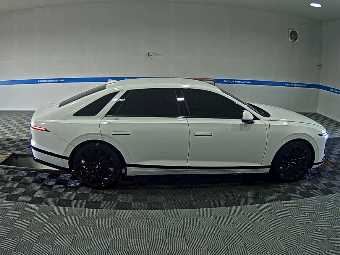 HYUNDAI THE ALL NEW GRANDEUR GASOLINE 3.5 2WD CALLIGRAPHY 2023 - zdjęcie 4