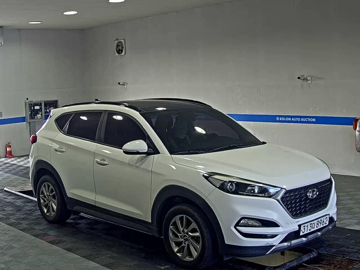 HYUNDAI ALL NEW TUCSON DIESEL 1.7 2WD MODERN 2017 - zdjęcie 3