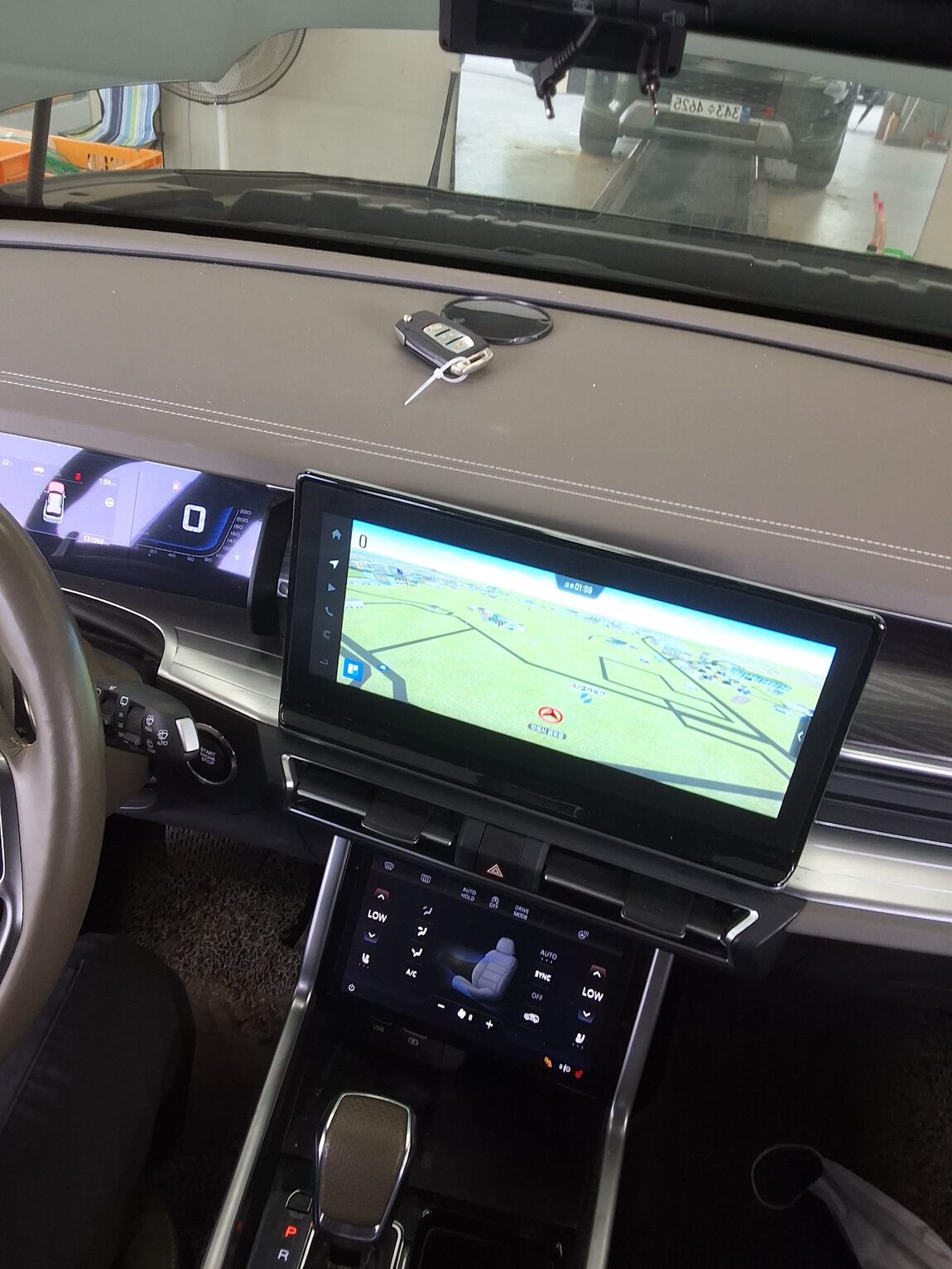 KG MOBILITY (SSANGYONG) TORRES 1.5 GDI-T 2WD T7 2023 - zdjęcie 17