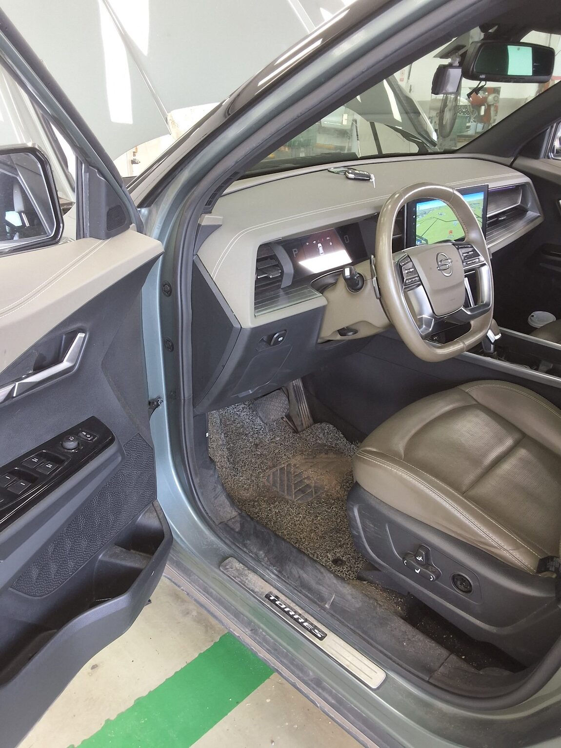 KG MOBILITY (SSANGYONG) TORRES 1.5 GDI-T 2WD T7 2023 - zdjęcie 10