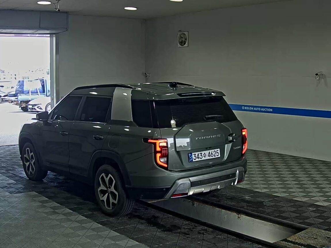 KG MOBILITY (SSANGYONG) TORRES 1.5 GDI-T 2WD T7 2023 - zdjęcie 6