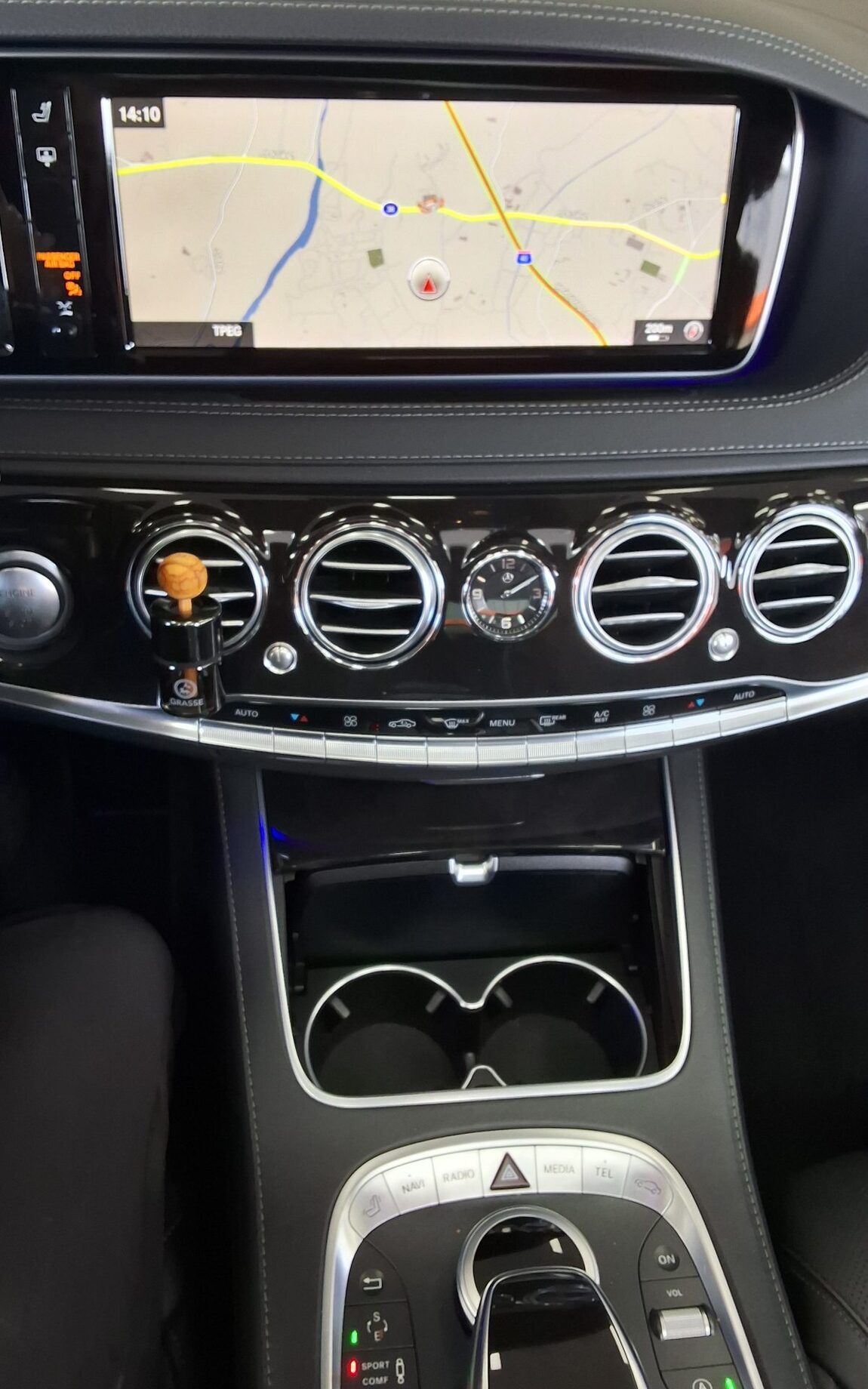 MERCEDES-BENZ S-CLASS (6TH GEN) S500L 4MATIC 2015 - zdjęcie 18