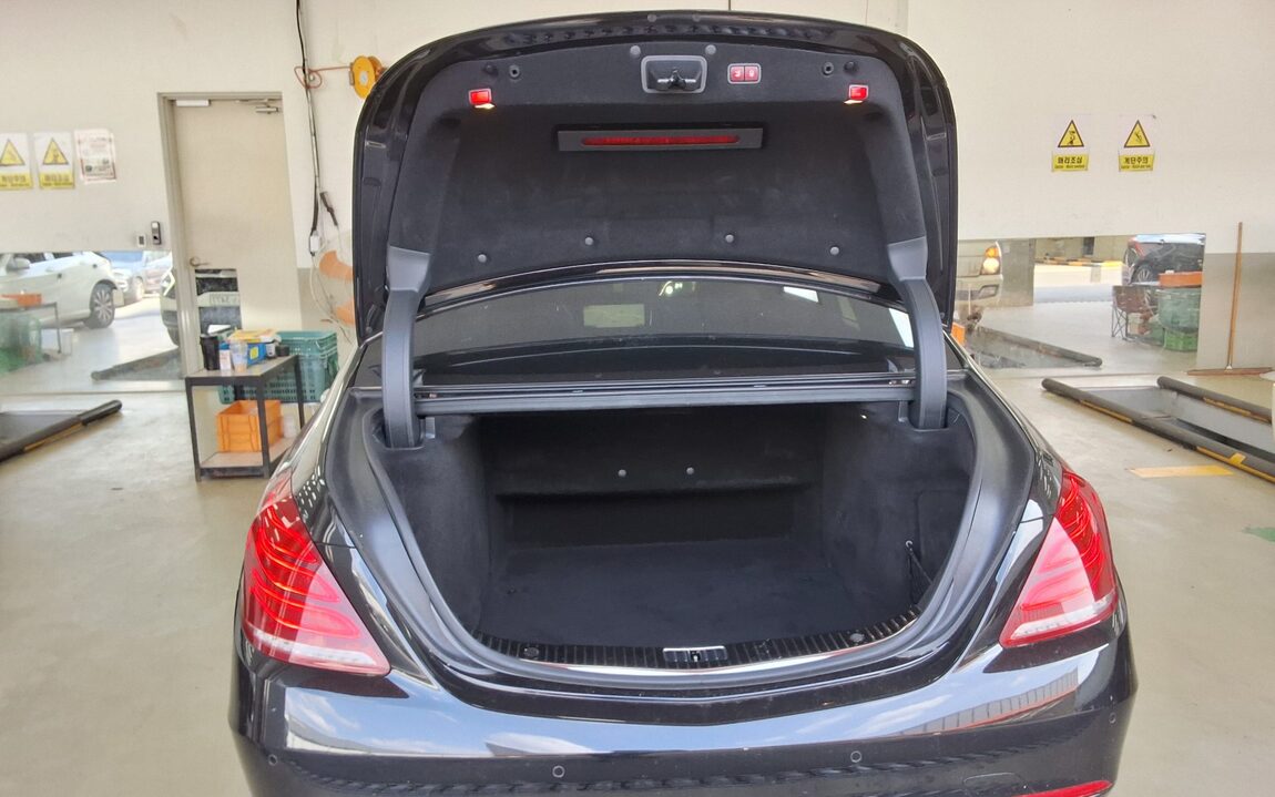 MERCEDES-BENZ S-CLASS (6TH GEN) S500L 4MATIC 2015 - zdjęcie 15