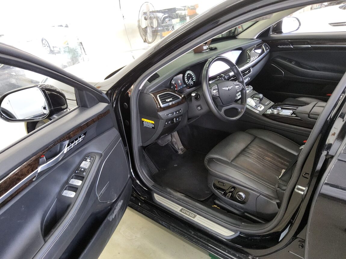 GENESIS G90 3.8 AWD LUXURY 2021 - zdjęcie 10