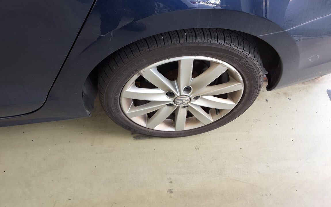 VOLKSWAGEN JETTA (6TH GEN) 2.0 TDI 2012 - zdjęcie 24