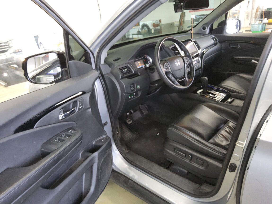 HONDA PILOT (3RD GEN) 3.5 V6 2018 - zdjęcie 10