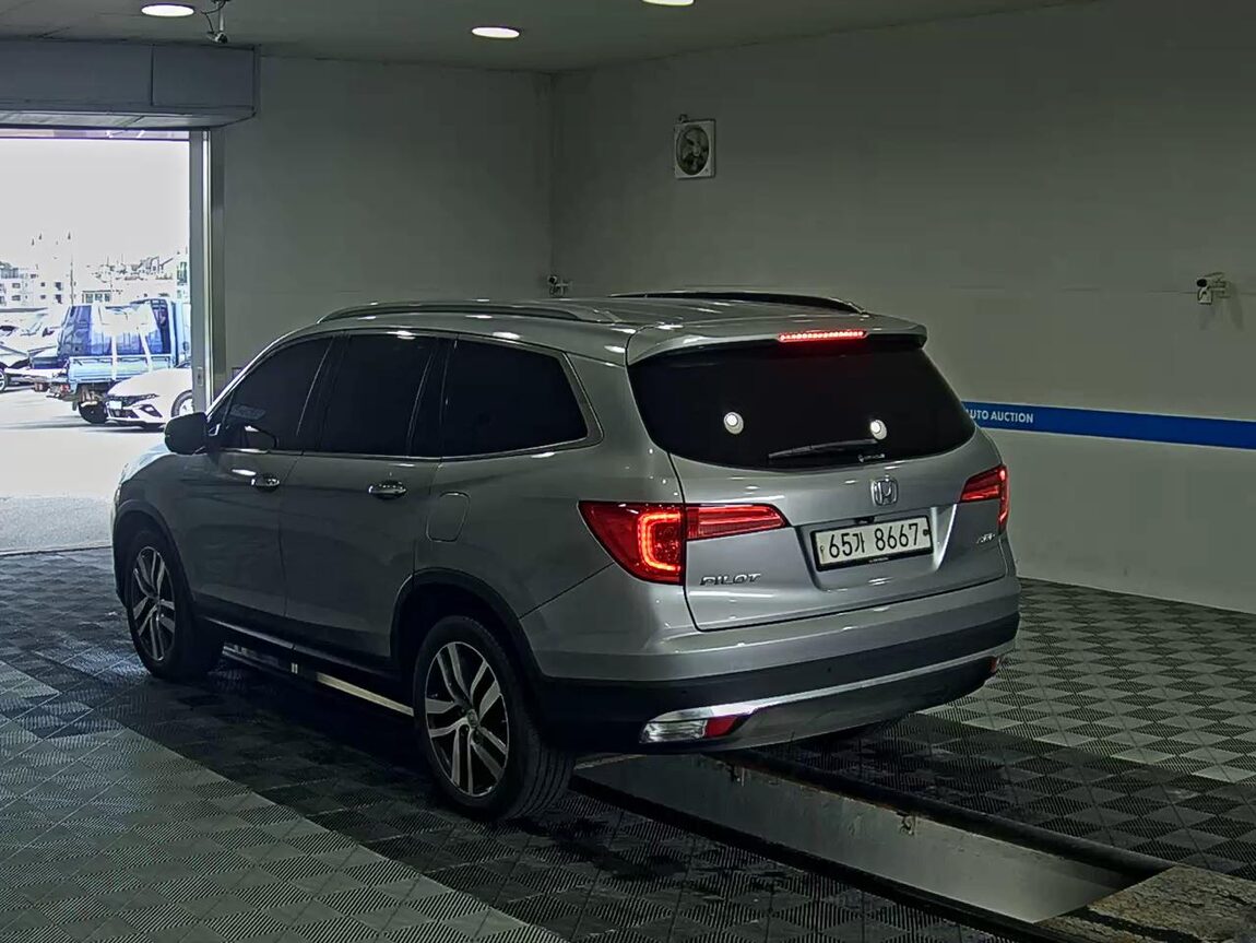HONDA PILOT (3RD GEN) 3.5 V6 2018 - zdjęcie 6