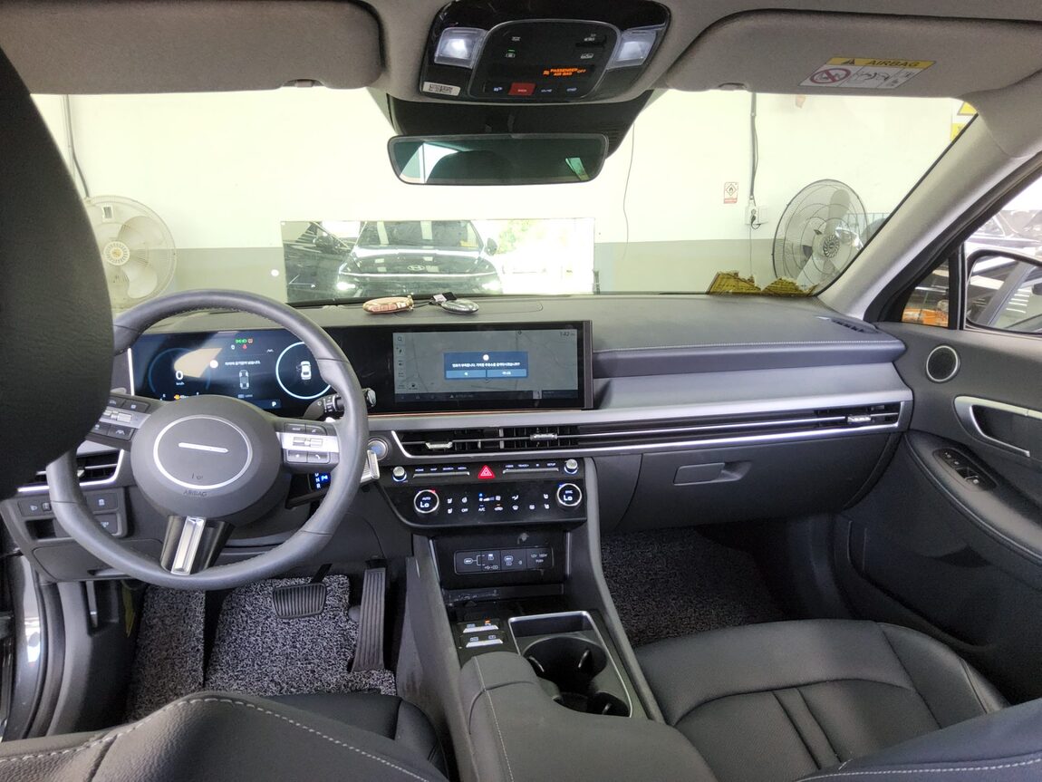HYUNDAI SONATA THE EDGE GASOLINE 1.6 TURBO INSPIRATION 2025 - zdjęcie 11